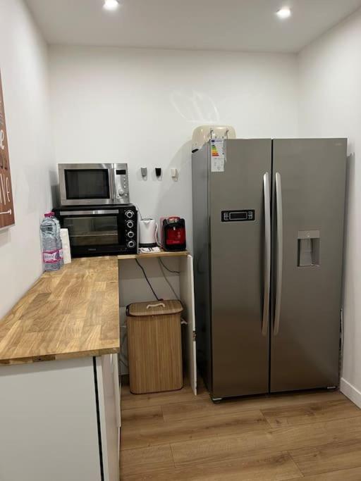 Apartament 3 Pieces Au Calme Avec 1 Acces Independant Paryż Zewnętrze zdjęcie
